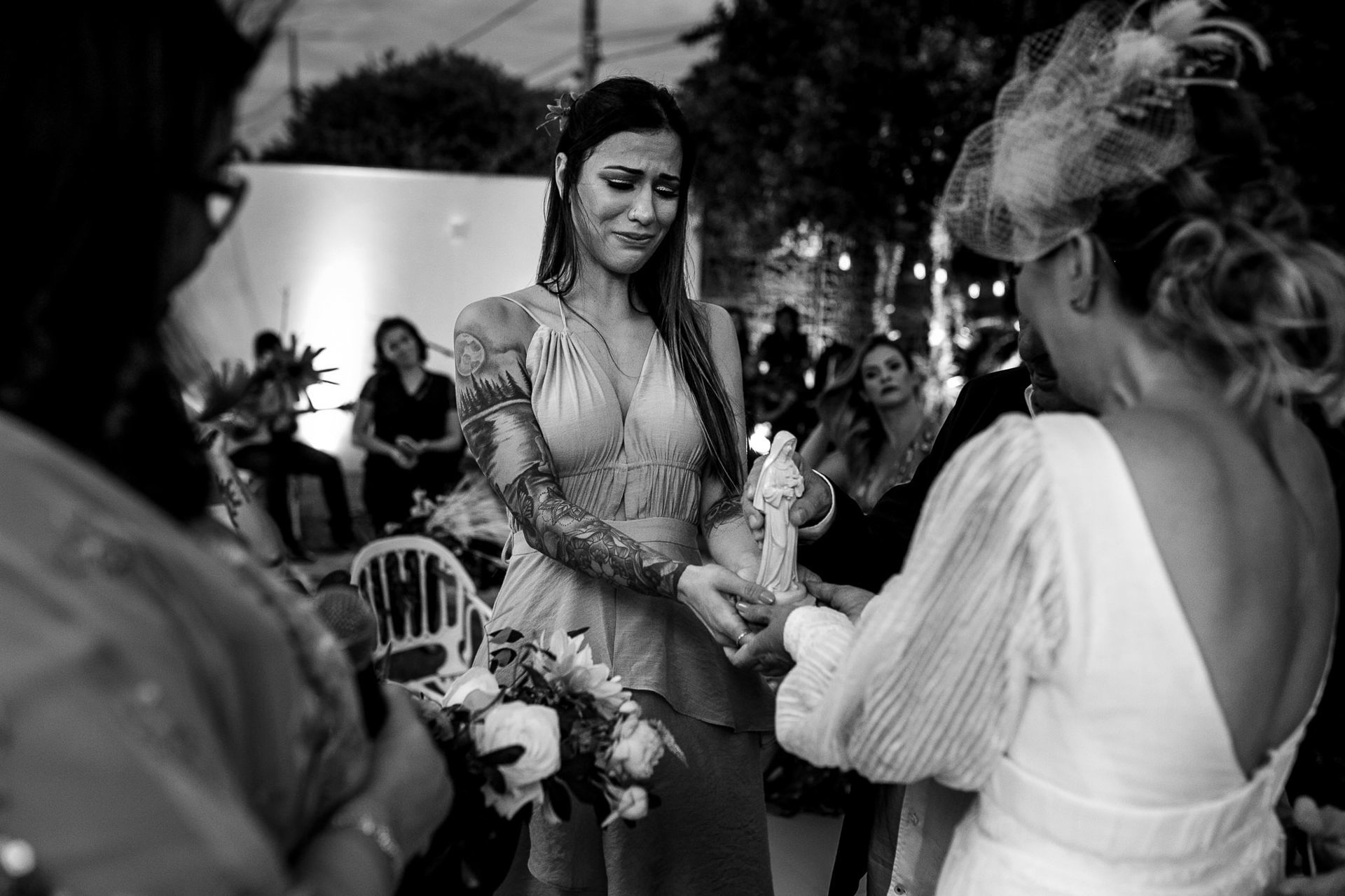 Foto NÃO PRECISAMOS DE UM CASAMENTO GRANDE PARA SE TORNAR UM GRANDE CASAMENTO Foto NÃO PRECISAMOS DE UM CASAMENTO GRANDE PARA SE TORNAR UM GRANDE CASAMENTO - Imagem 16