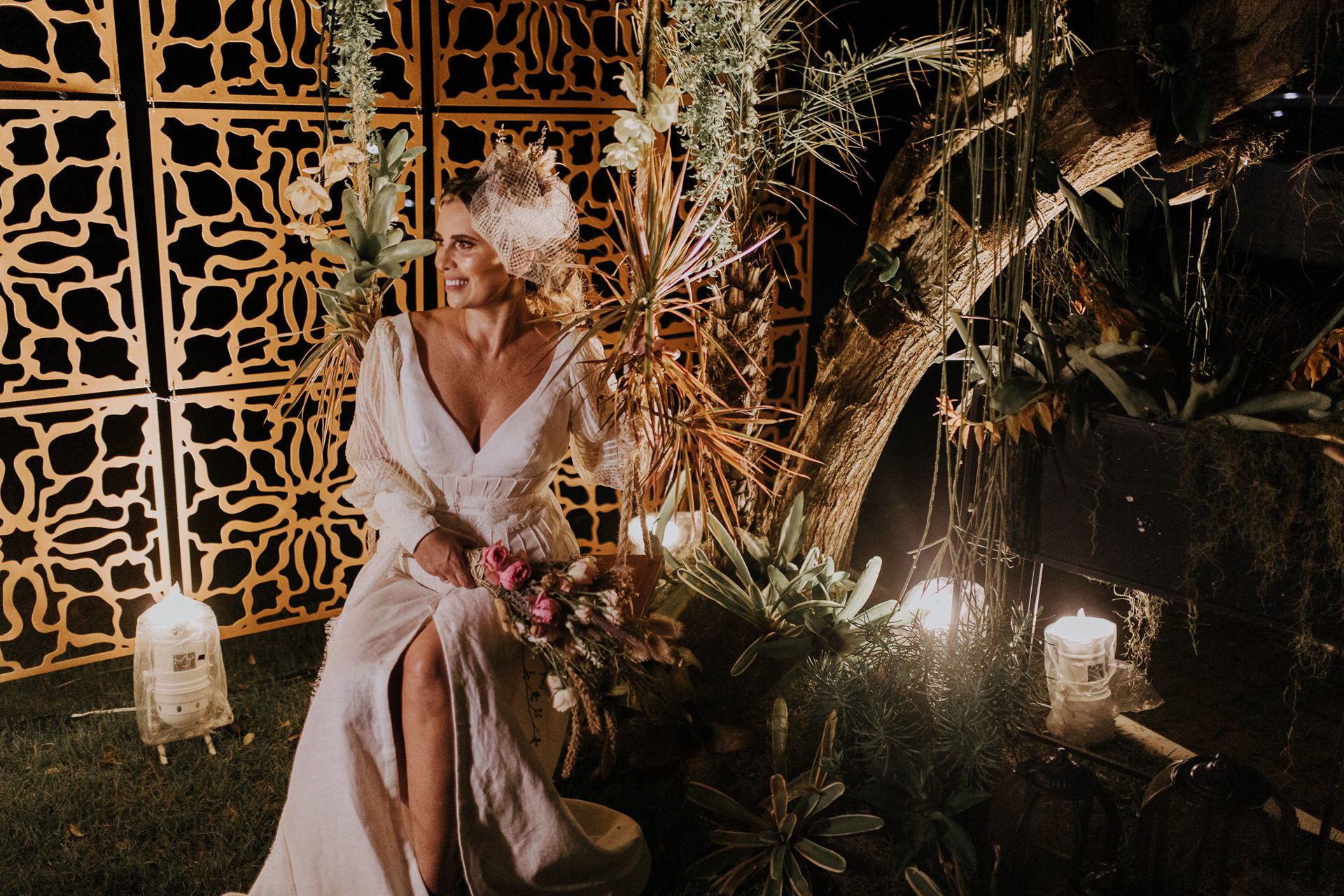 Foto NÃO PRECISAMOS DE UM CASAMENTO GRANDE PARA SE TORNAR UM GRANDE CASAMENTO Foto NÃO PRECISAMOS DE UM CASAMENTO GRANDE PARA SE TORNAR UM GRANDE CASAMENTO - Imagem 19
