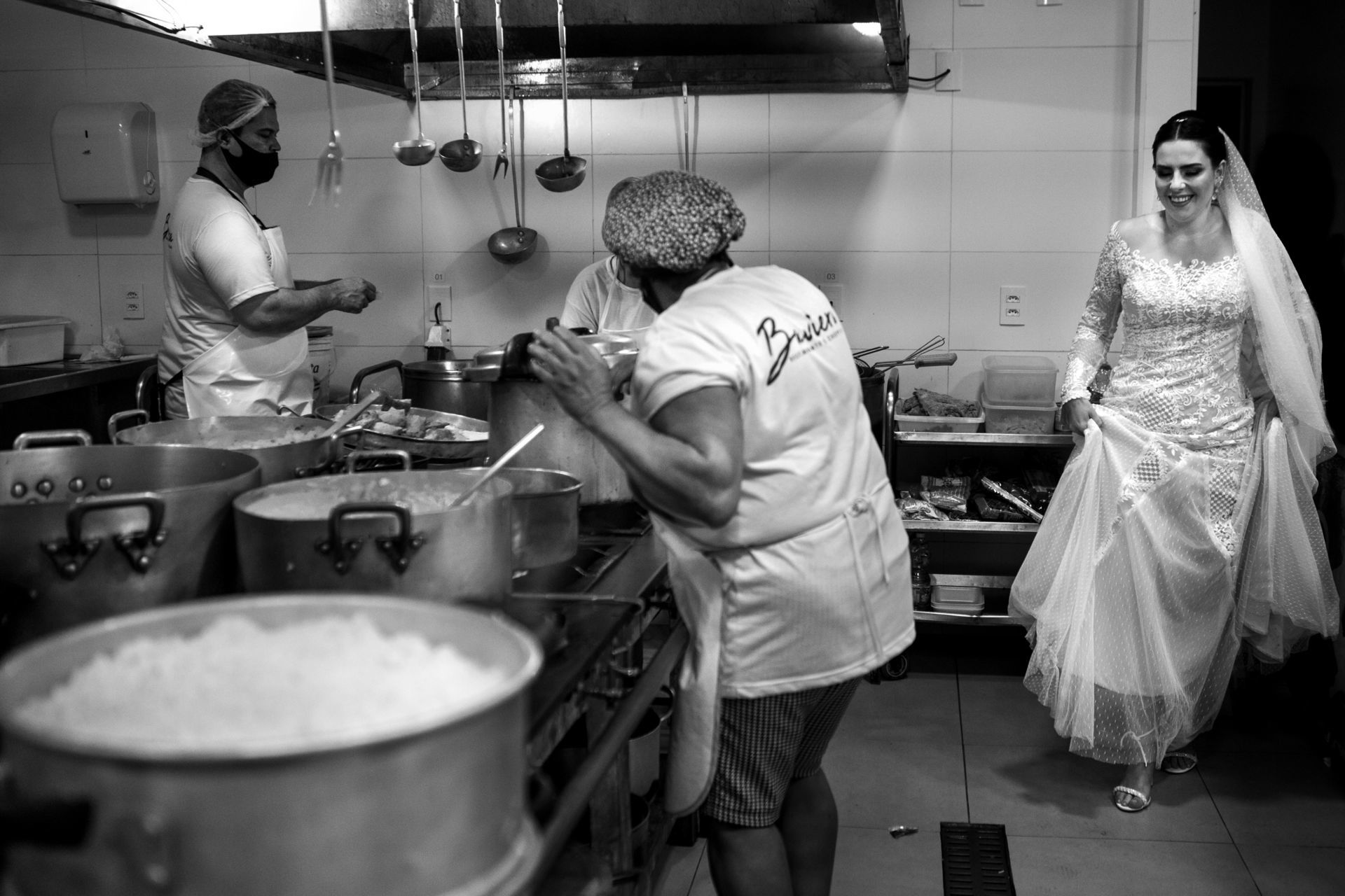Foto Que sentimentos eu tenho ao casar | No Restaurante | por Natália Tavares Foto Que sentimentos eu tenho ao casar | No Restaurante | por Natália Tavares - Imagem 24