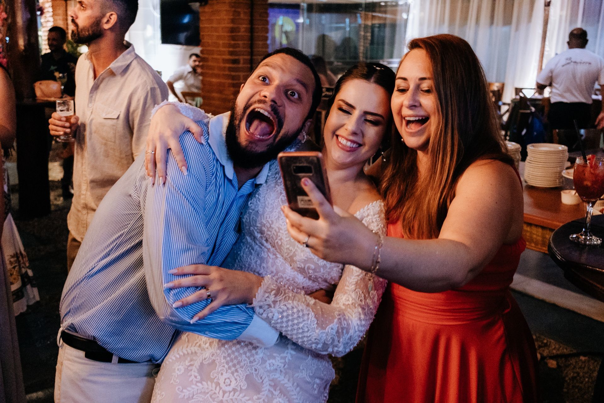 Foto Que sentimentos eu tenho ao casar | No Restaurante | por Natália Tavares Foto Que sentimentos eu tenho ao casar | No Restaurante | por Natália Tavares - Imagem 24