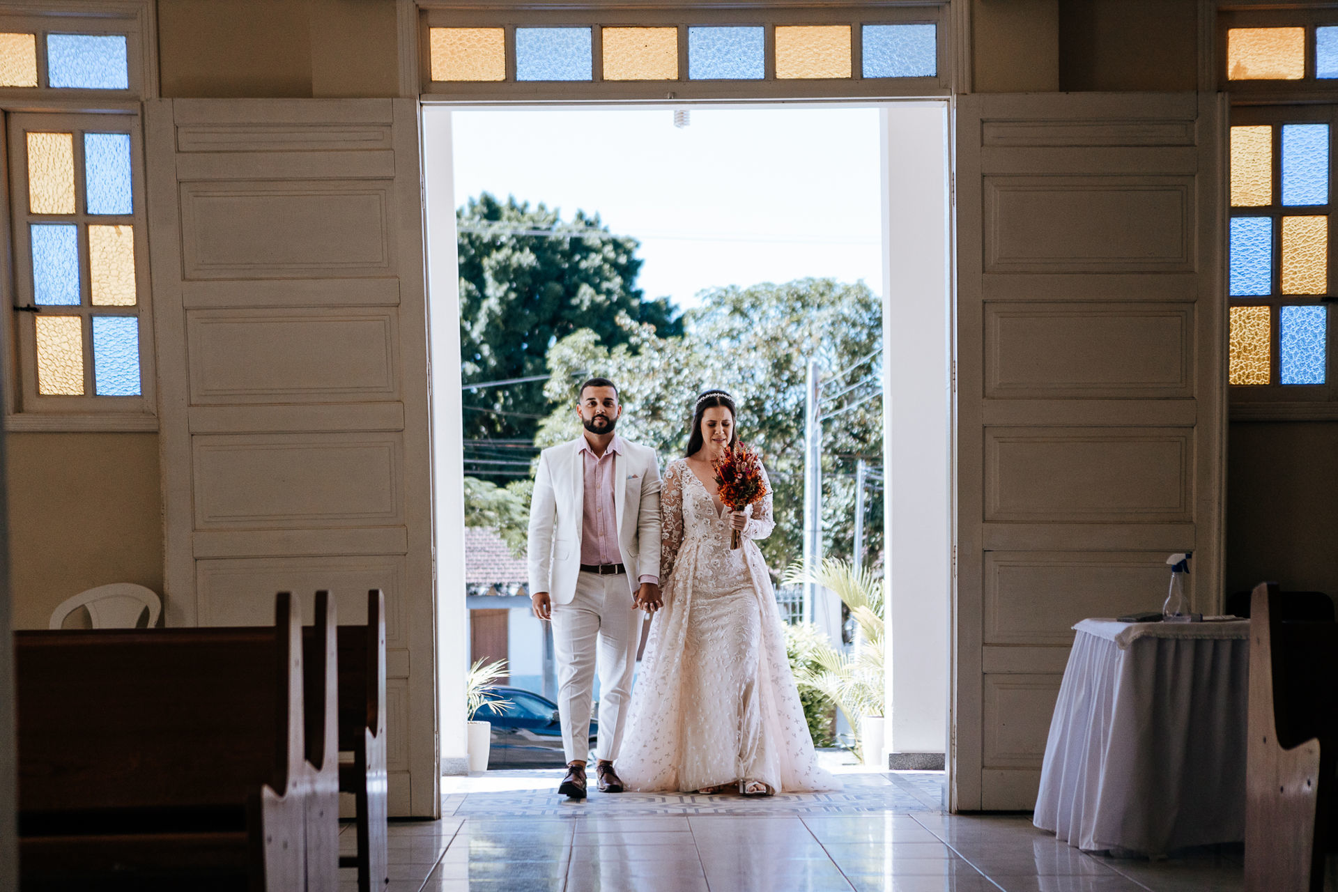Foto Que sentimentos eu tenho ao casar | Na igreja e no sítio | Por Nathália Valladares Foto Que sentimentos eu tenho ao casar | Na igreja e no sítio | Por Nathália Valladares - Imagem 5