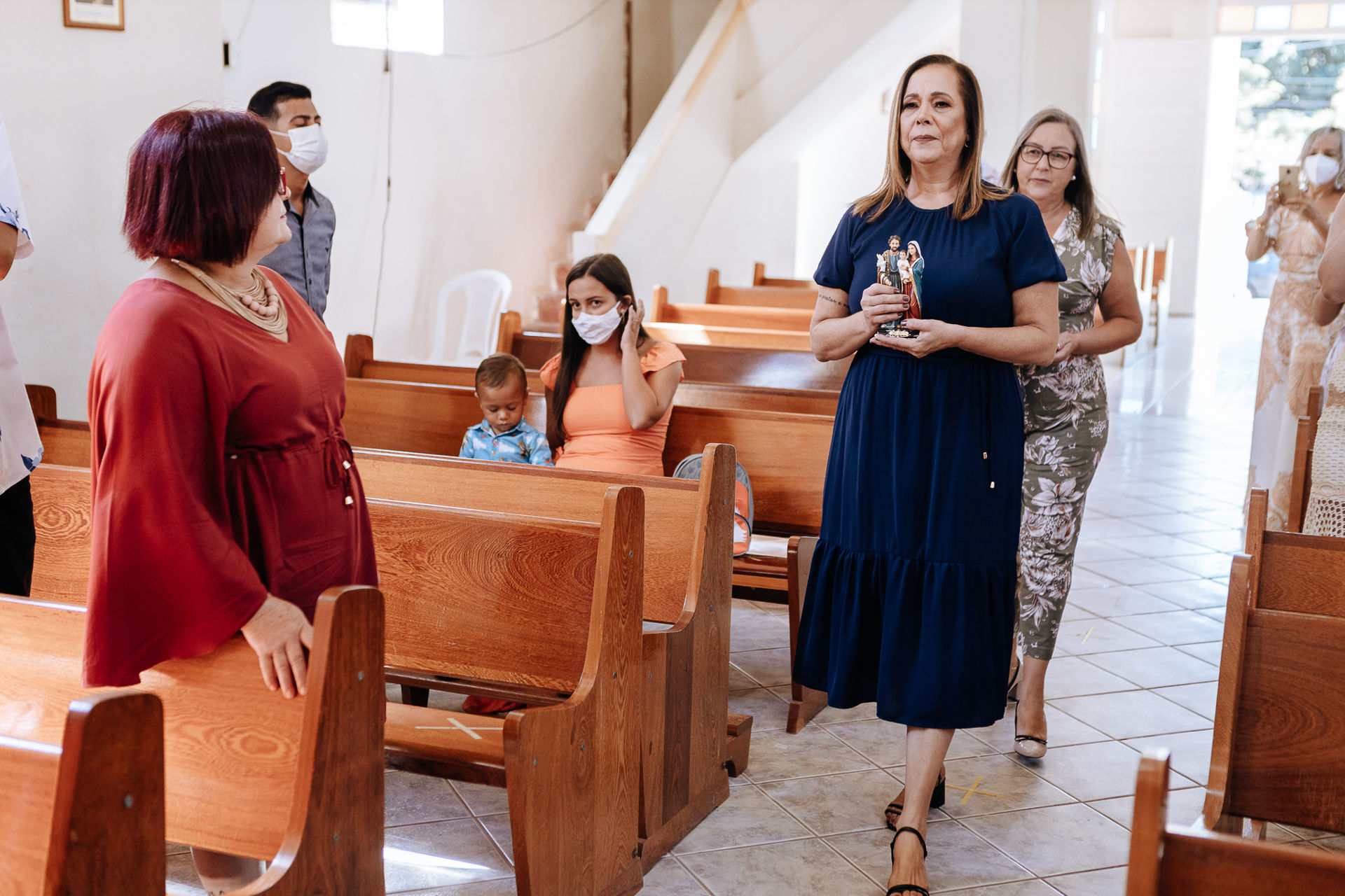 Foto Que sentimentos eu tenho ao casar | Na igreja e no sítio | Por Nathália Valladares Foto Que sentimentos eu tenho ao casar | Na igreja e no sítio | Por Nathália Valladares - Imagem 8