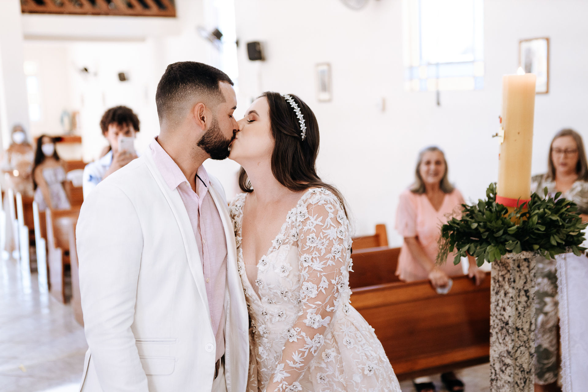 Foto Que sentimentos eu tenho ao casar | Na igreja e no sítio | Por Nathália Valladares Foto Que sentimentos eu tenho ao casar | Na igreja e no sítio | Por Nathália Valladares - Imagem 10